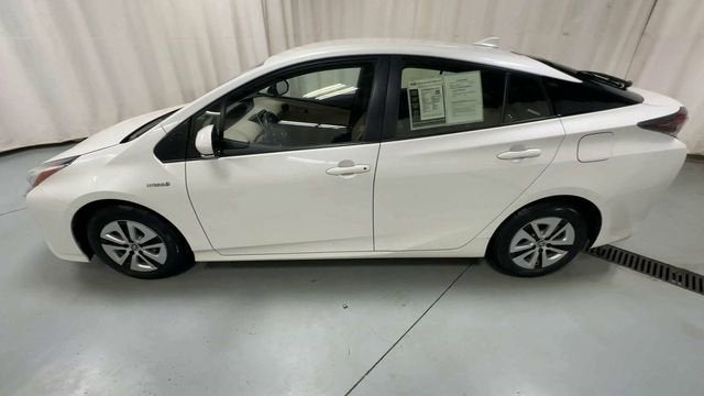 2016 Toyota Prius Four