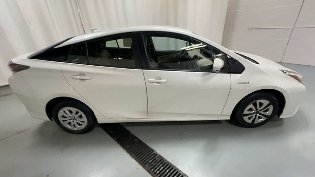 2016 Toyota Prius Four