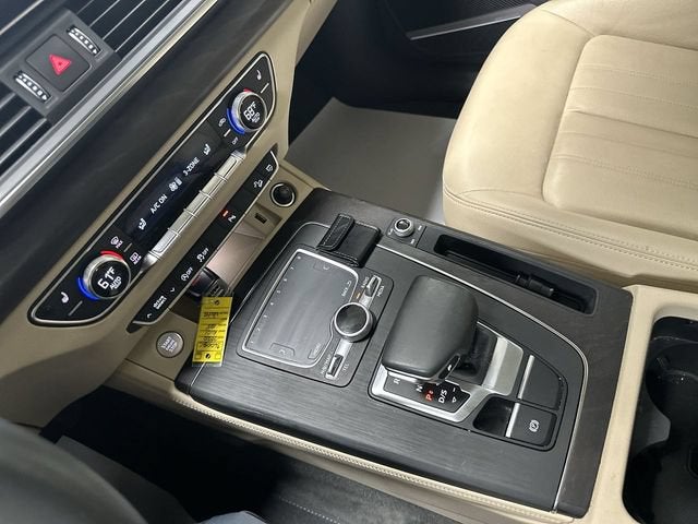 2020 Audi Q5 Premium Plus