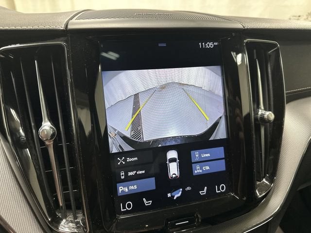 2020 Volvo XC60 R-Design