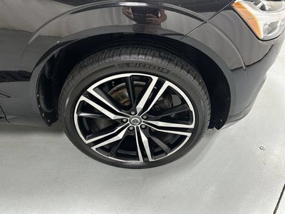 2020 Volvo XC60 R-Design