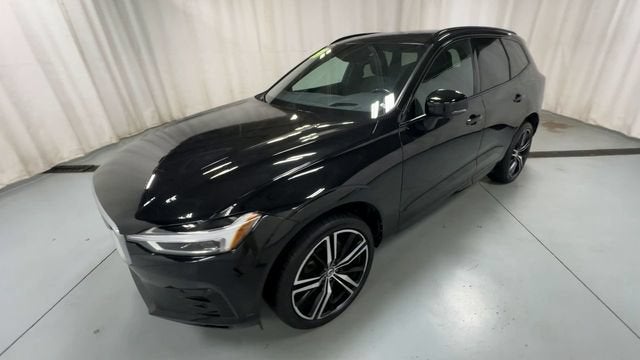 2020 Volvo XC60 R-Design